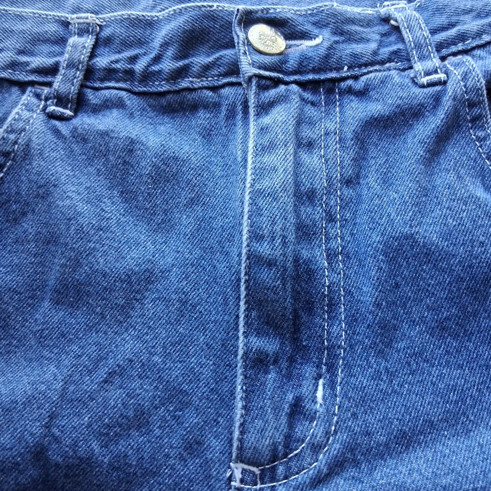 Pooh Shorts Womens Or Jr  9/10 - Picture 5 of 16